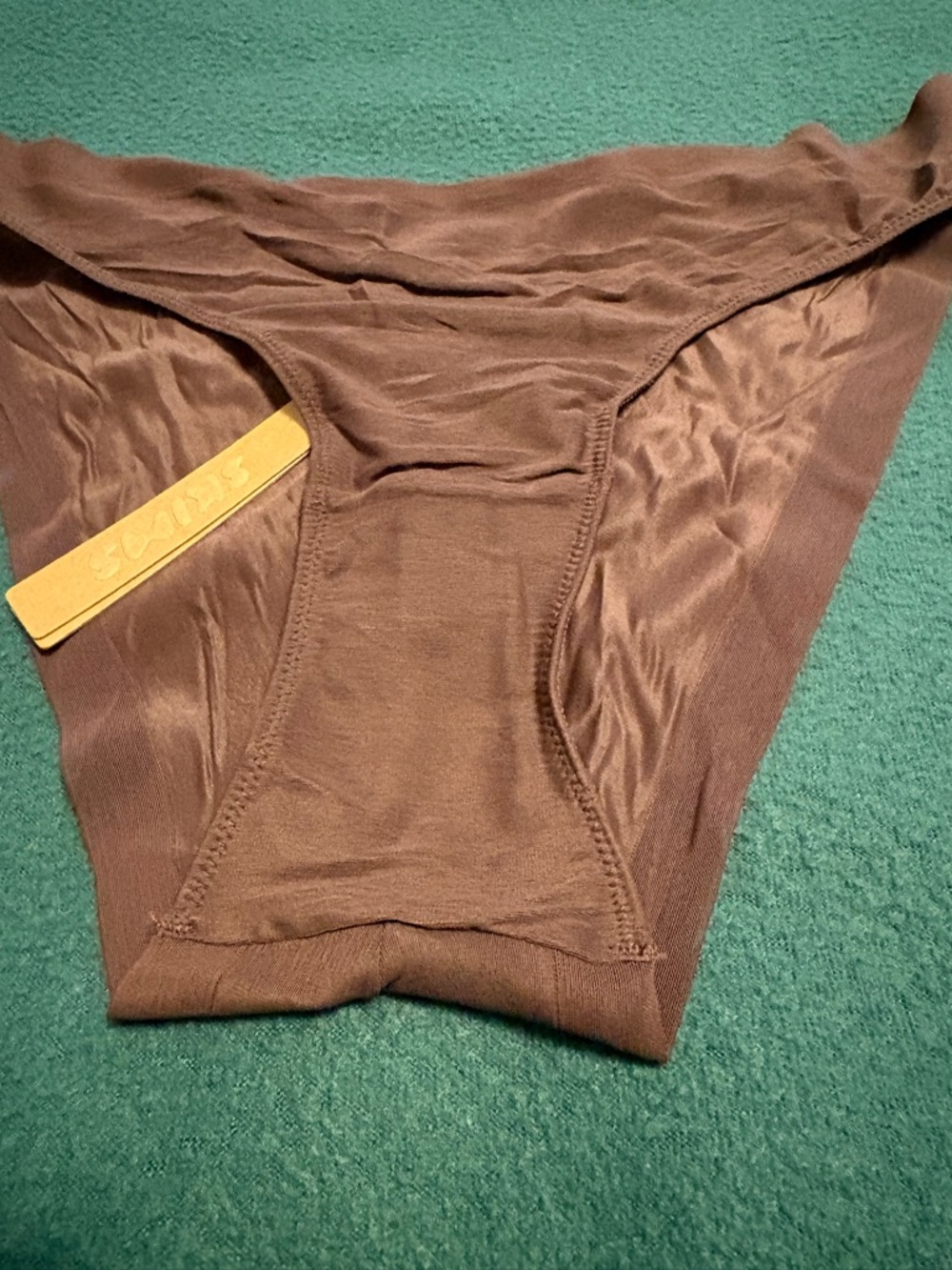 SKIMS Smooth Sheer Bikini Briefs - Picture 2 of 7